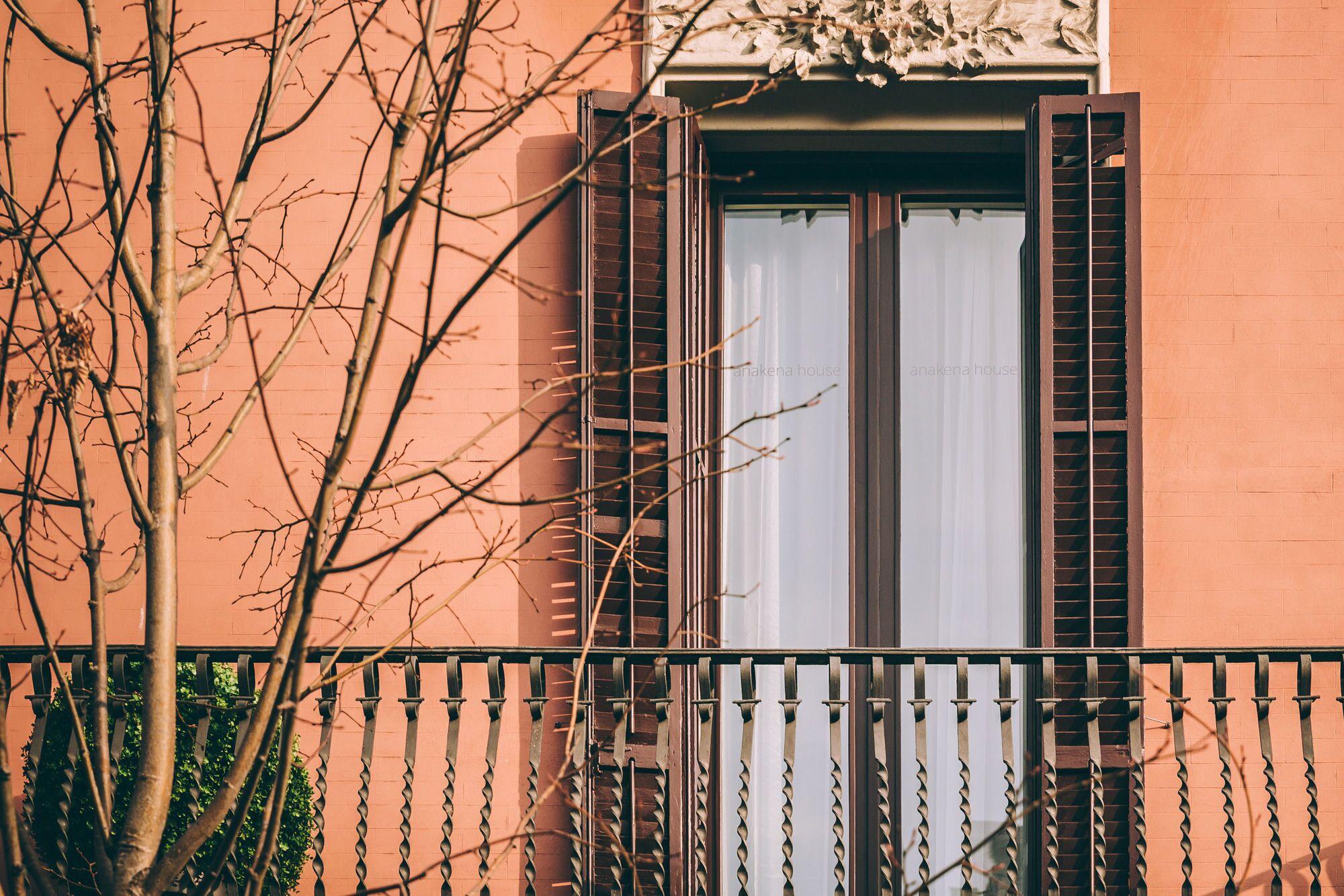 Anakena House Bed & Breakfast - Barcelona — Photos 2